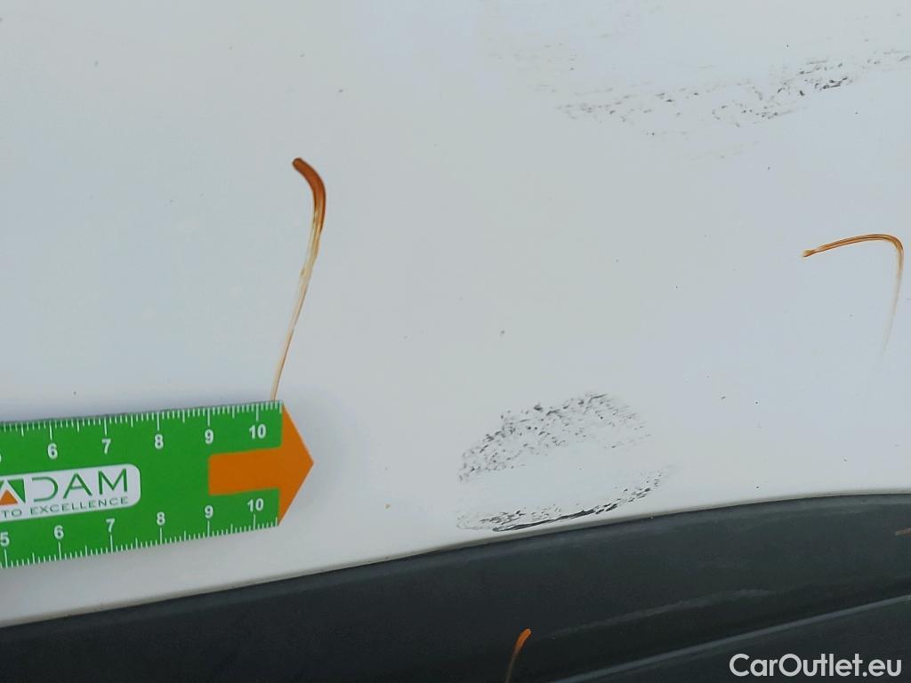  Peugeot  2008 PEUGEOT  / 2019 / 5P / todoterreno Active BlueHDI 81kW (110CV) #6