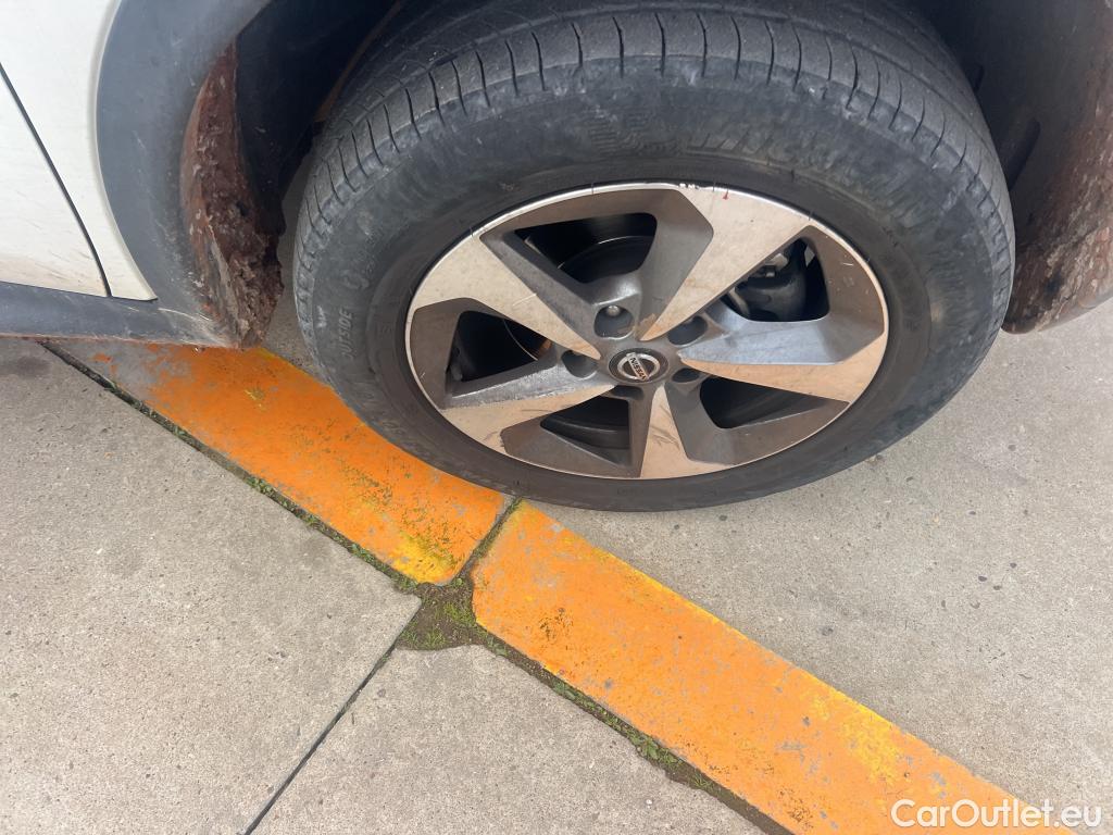  Nissan  Juke NISSAN  / 2014 / 5P / crossover G E6D-Temp 83 kW (112 CV) 5M/T ACENTA #3