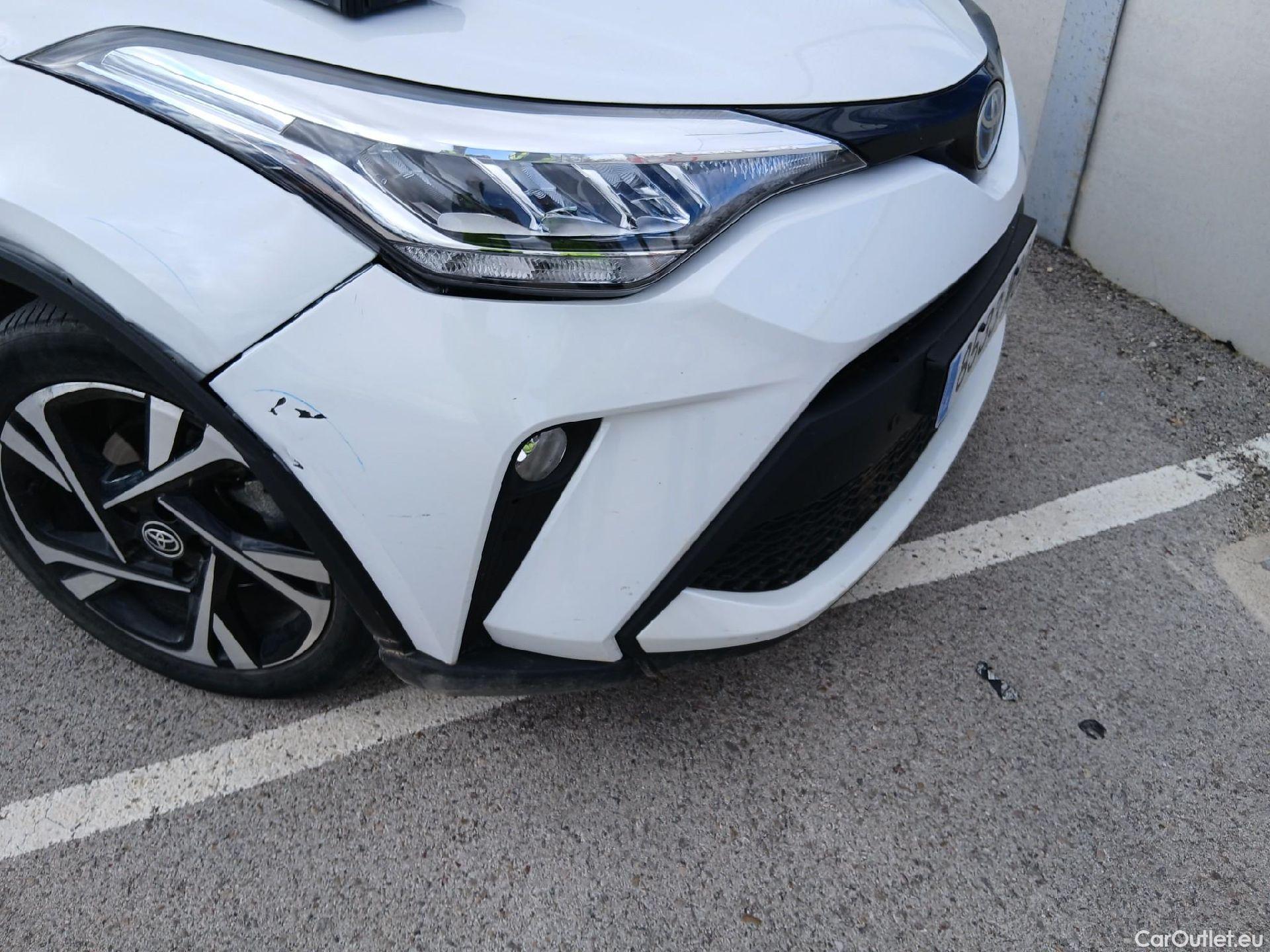  Toyota  C-HR TOYOTA  / 2019 / 5P / todoterreno 1.8 125H Advance #6