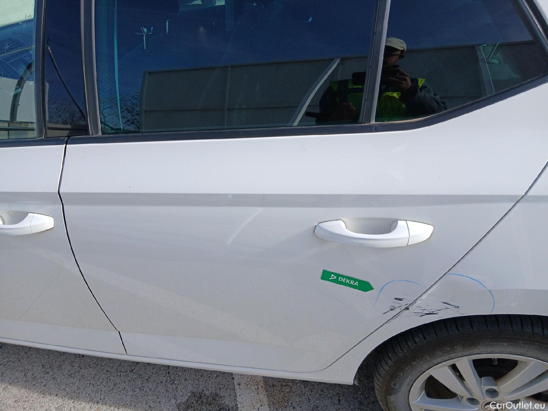  Skoda  Fabia SKODA  / 2018 / 5P / berlina con portón 1.0 TSI 81kW (110cv) Ambition Plus (CX) #10