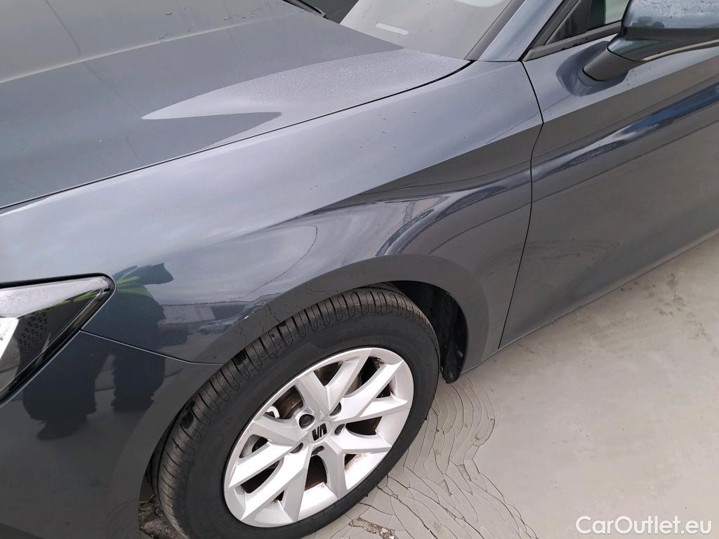  Land Rover  Discovery SEAT Nuevo León / 2020 / 5P / berlina con portón 1.0 TSI 81kW S&S Style Go (AC) #5