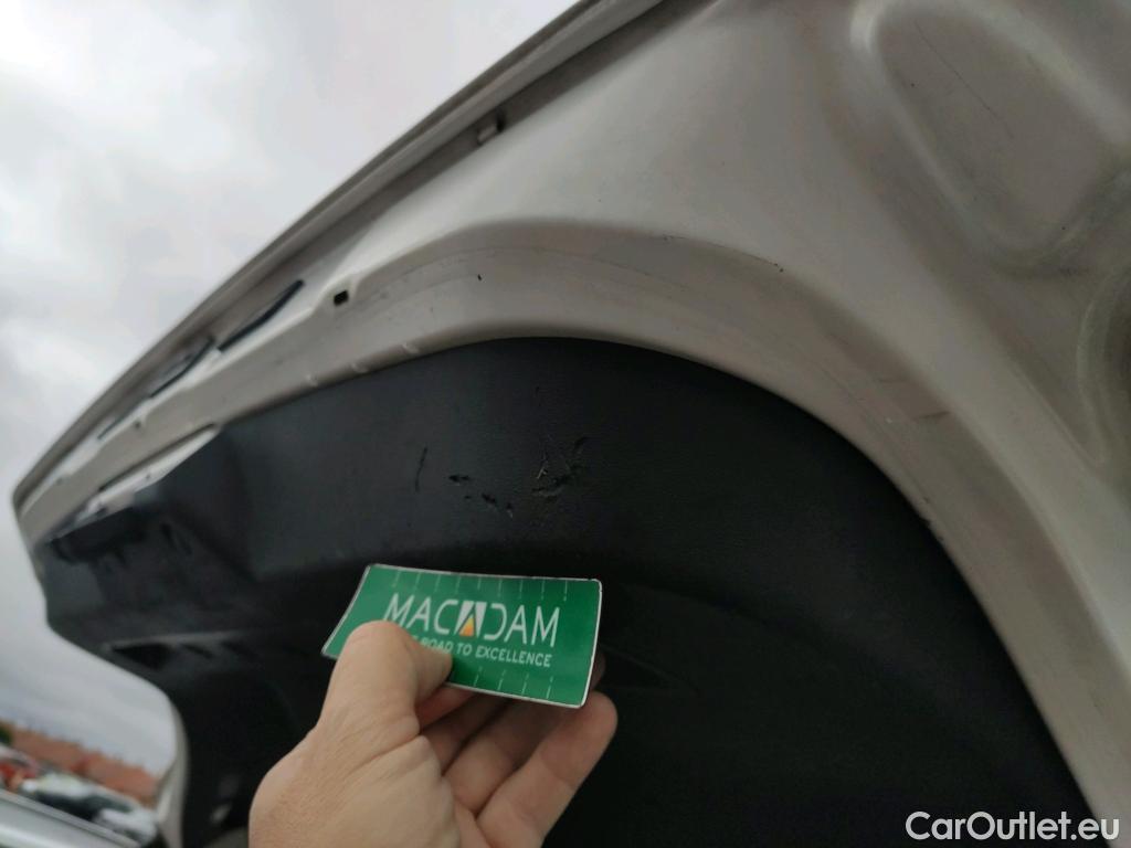  Citroen  C3 CITROEN  / 2016 / 5P / berlina comercial BlueHDi 73KW (100CV) S&S Comercial #8