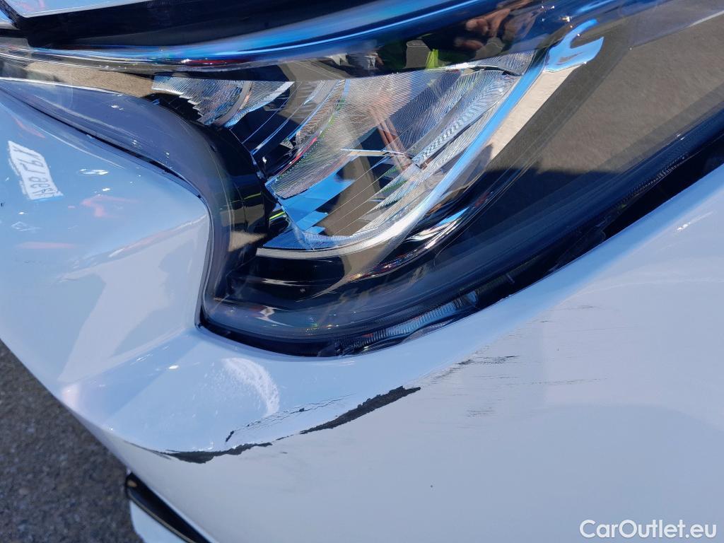  Toyota  Corolla TOYOTA  1.8 125H ACTIVE TECH E-CVT #19