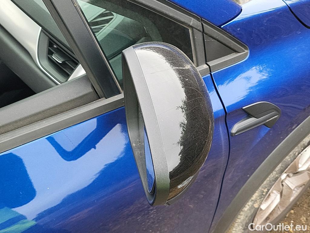  Renault  Captur RENAULT  / 2020 / 5P / todoterreno Intens TCe 90 #32