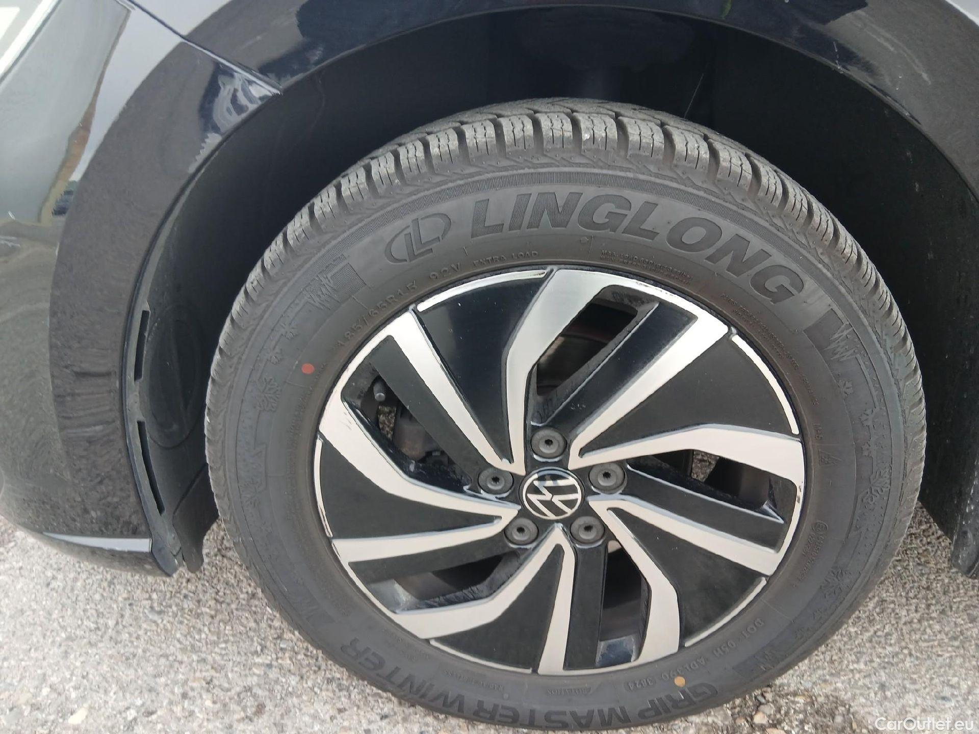  Volkswagen  Polo VOLKSWAGEN  / 2021 / 5P / berlina con portón Life 1.0 TSI 70kW (95CV) #5