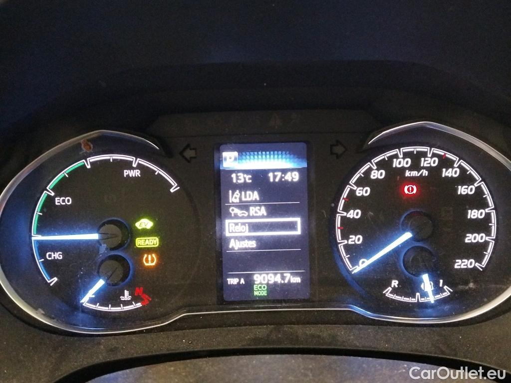  Toyota  Yaris TOYOTA  / 2017 / 5P / berlina con portón 1.5 100H Active #22