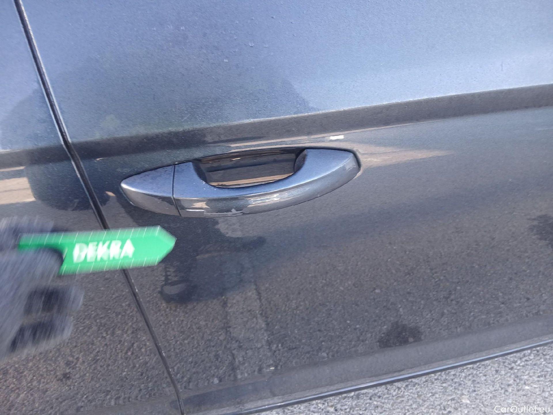  Seat  Leon SEAT León / 2016 / 5P / familiar ST 2.0 TDI 110kW St&Sp FR Ed Plus #25