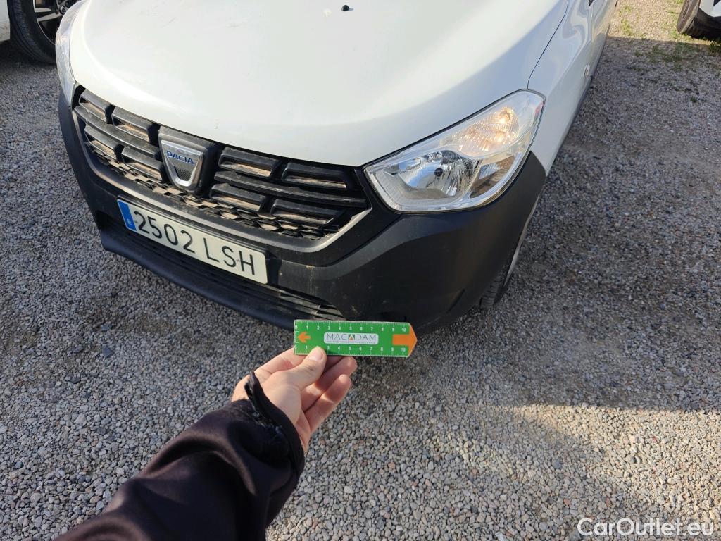  Dacia  Dokker DACIA  / 2013 / 4P / furgón derivado de turismo Van Essential Blue dCi 70kW (95CV) #56