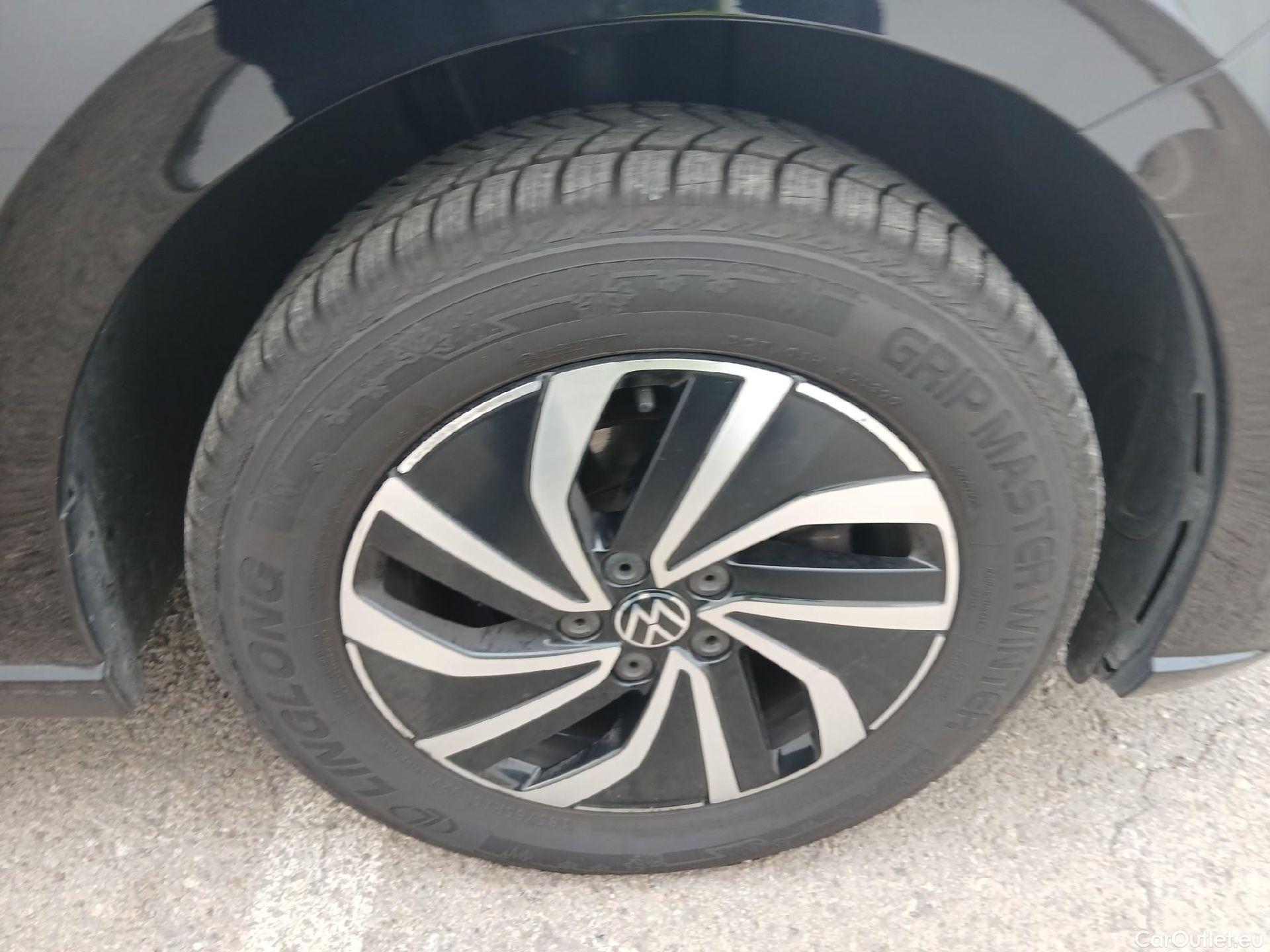  Volkswagen  Polo VOLKSWAGEN  / 2021 / 5P / berlina con portón Life 1.0 TSI 70kW (95CV) #23