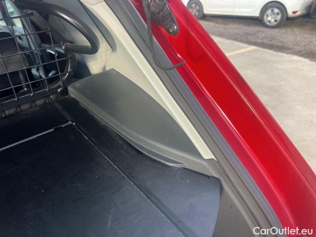  Seat  ATECA SEAT  / 2016 / 5P / todoterreno 1.6 TDI 85kW (115CV) St&Sp Style Eco #24