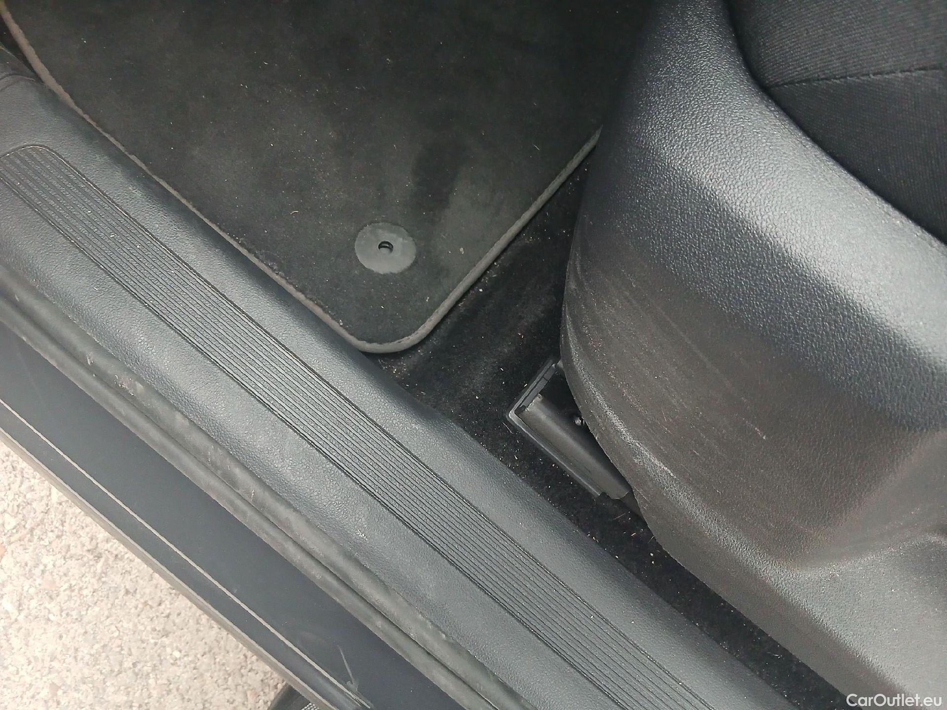  Volkswagen  Tiguan  Life eHybrid 1.4 TSI 245CV AT6 E6d #3