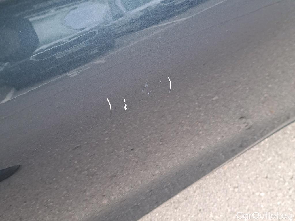  Land Rover  Discovery SEAT Nuevo León / 2020 / 5P / berlina con portón 1.0 TSI 81kW S&S Style Go (AC) #8