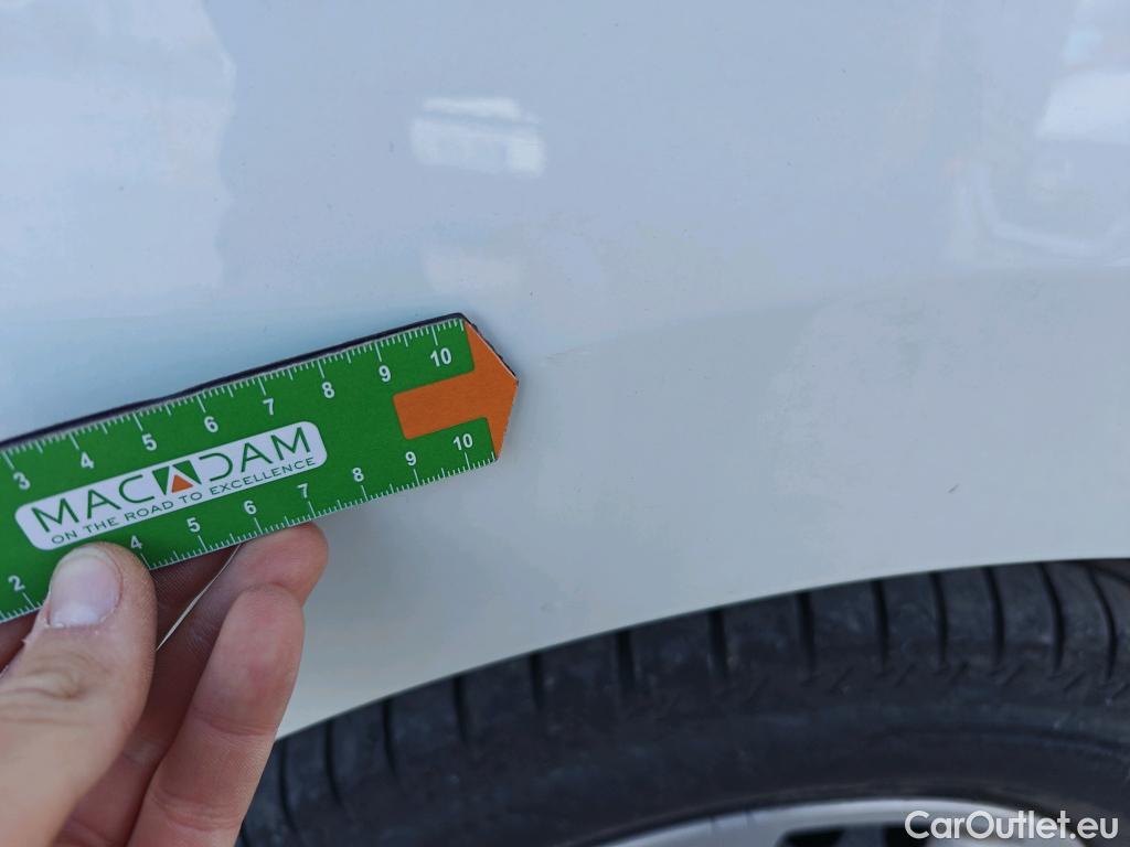  Dacia  Dokker DACIA  / 2013 / 4P / furgón derivado de turismo Van Essential Blue dCi 70kW (95CV) #61