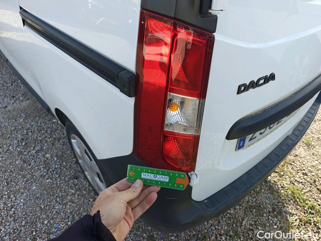  Dacia  Dokker DACIA  / 2013 / 4P / furgón derivado de turismo Van Essential Blue dCi 70kW (95CV) #16