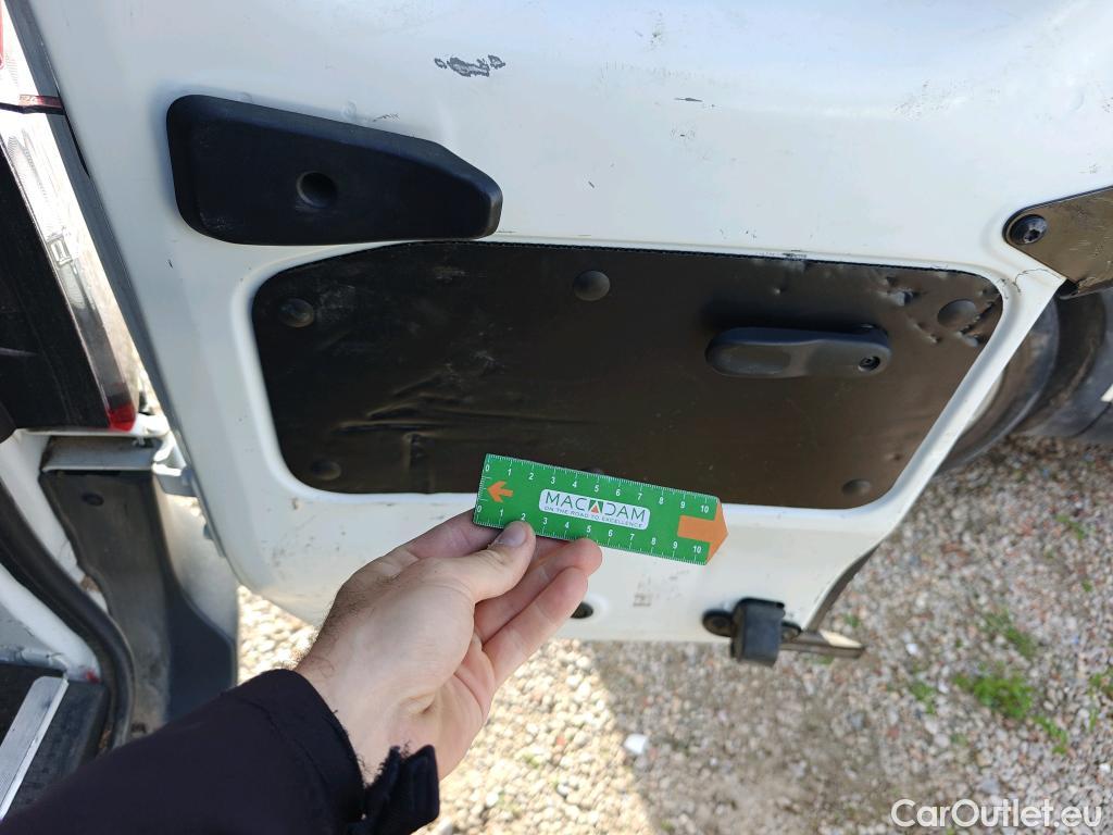  Dacia  Dokker DACIA  / 2013 / 4P / furgón derivado de turismo Van Essential Blue dCi 70kW (95CV) #22