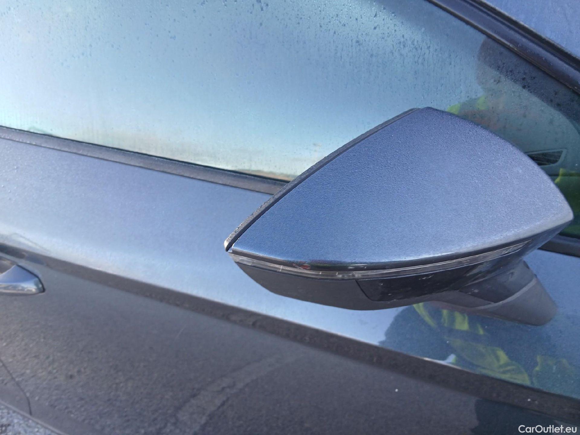  Seat  Leon SEAT León / 2016 / 5P / familiar ST 2.0 TDI 110kW St&Sp FR Ed Plus #30