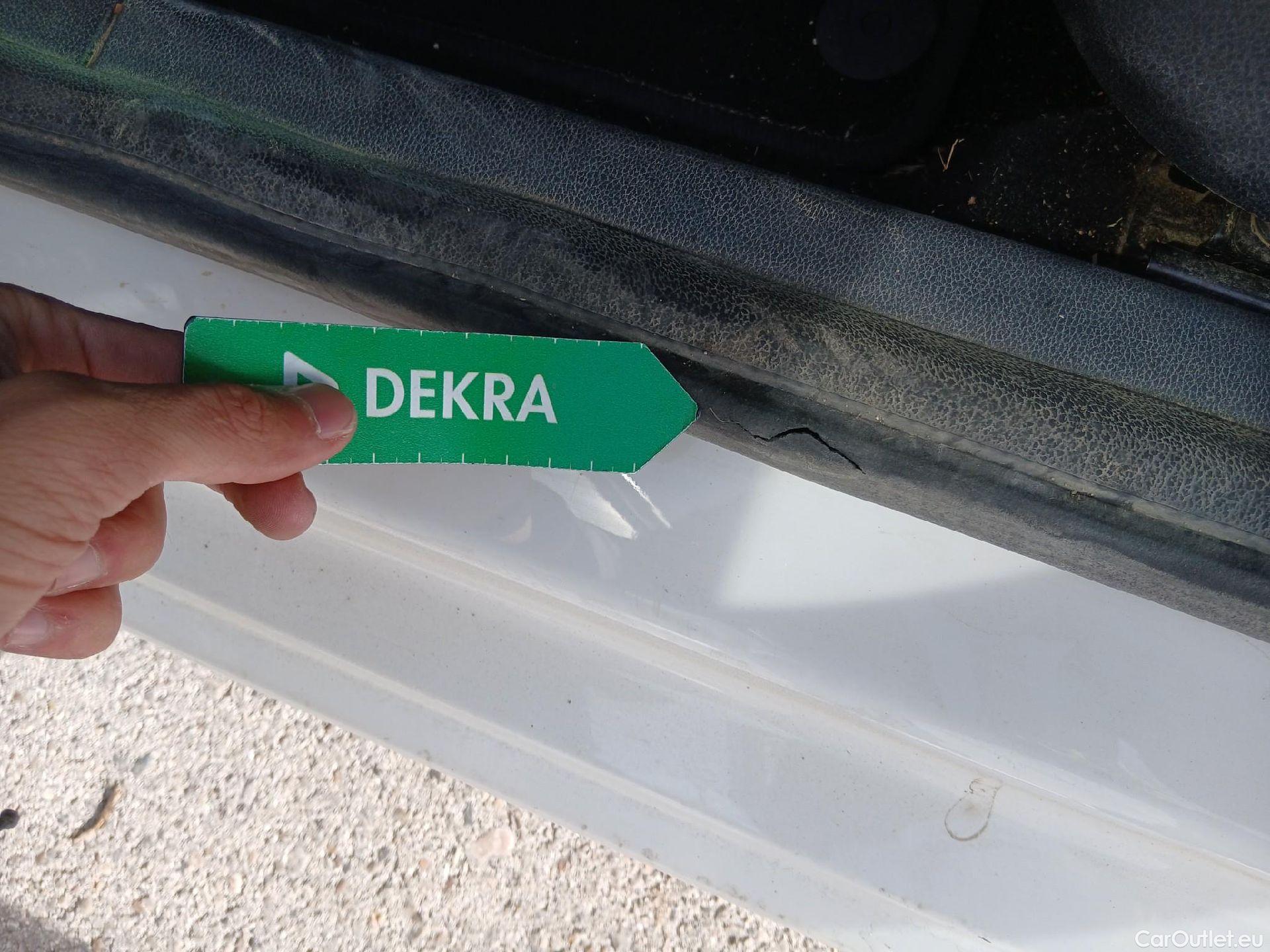  Skoda  Fabia SKODA  / 2018 / 5P / berlina con portón 1.0 TSI 81kW (110cv) Ambition Plus (CX) #8