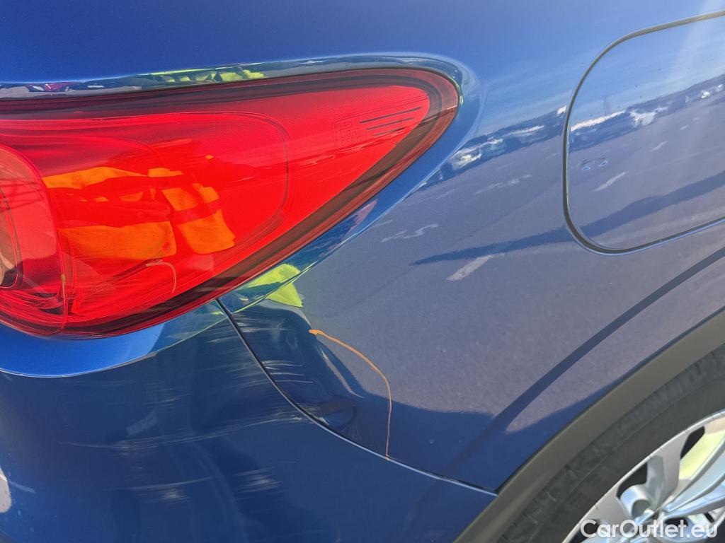  Renault  Kadjar RENAULT  / 2019 / 5P / crossover Intens Blue dCi 85kW (115CV) #11