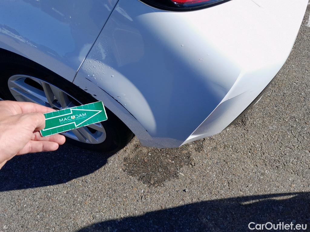  Toyota  Corolla TOYOTA  1.8 125H ACTIVE TECH E-CVT #21