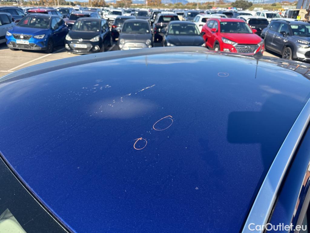  Renault  Kadjar RENAULT  / 2019 / 5P / crossover Intens Blue dCi 85kW (115CV) #24