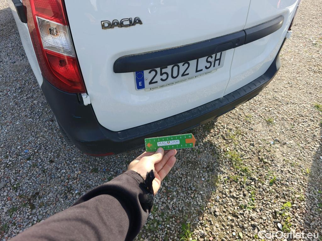  Dacia  Dokker DACIA  / 2013 / 4P / furgón derivado de turismo Van Essential Blue dCi 70kW (95CV) #25