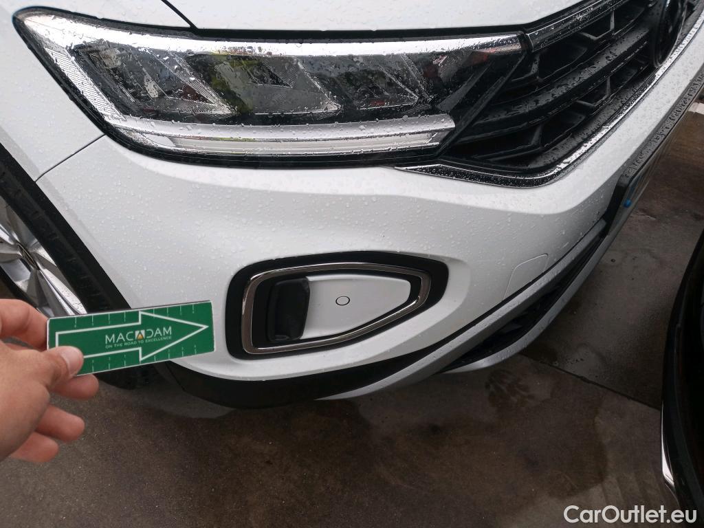  Volkswagen  T-ROC VOLKSWAGEN  / 2021 / 5P / todoterreno Life 2.0 TDI 110kW (150CV) #13