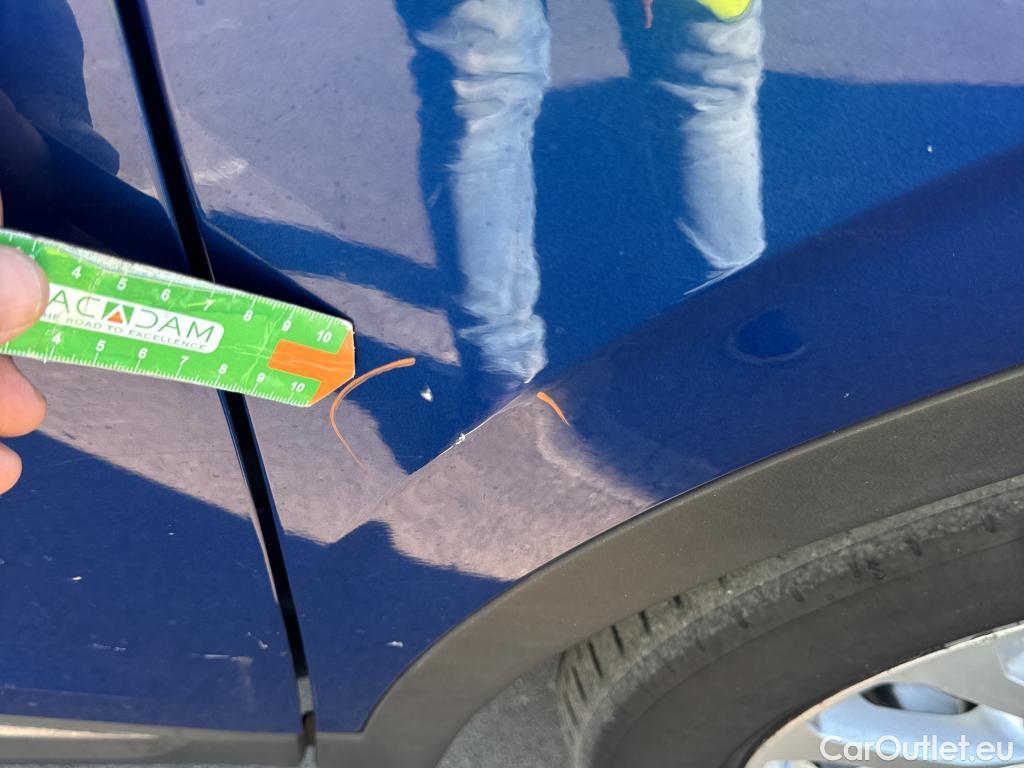  Renault  Kadjar RENAULT  / 2019 / 5P / crossover Intens Blue dCi 85kW (115CV) #23