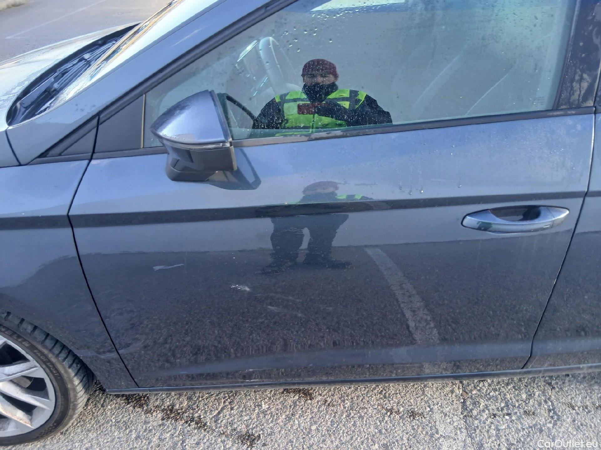  Seat  Leon SEAT León / 2016 / 5P / familiar ST 2.0 TDI 110kW St&Sp FR Ed Plus #9