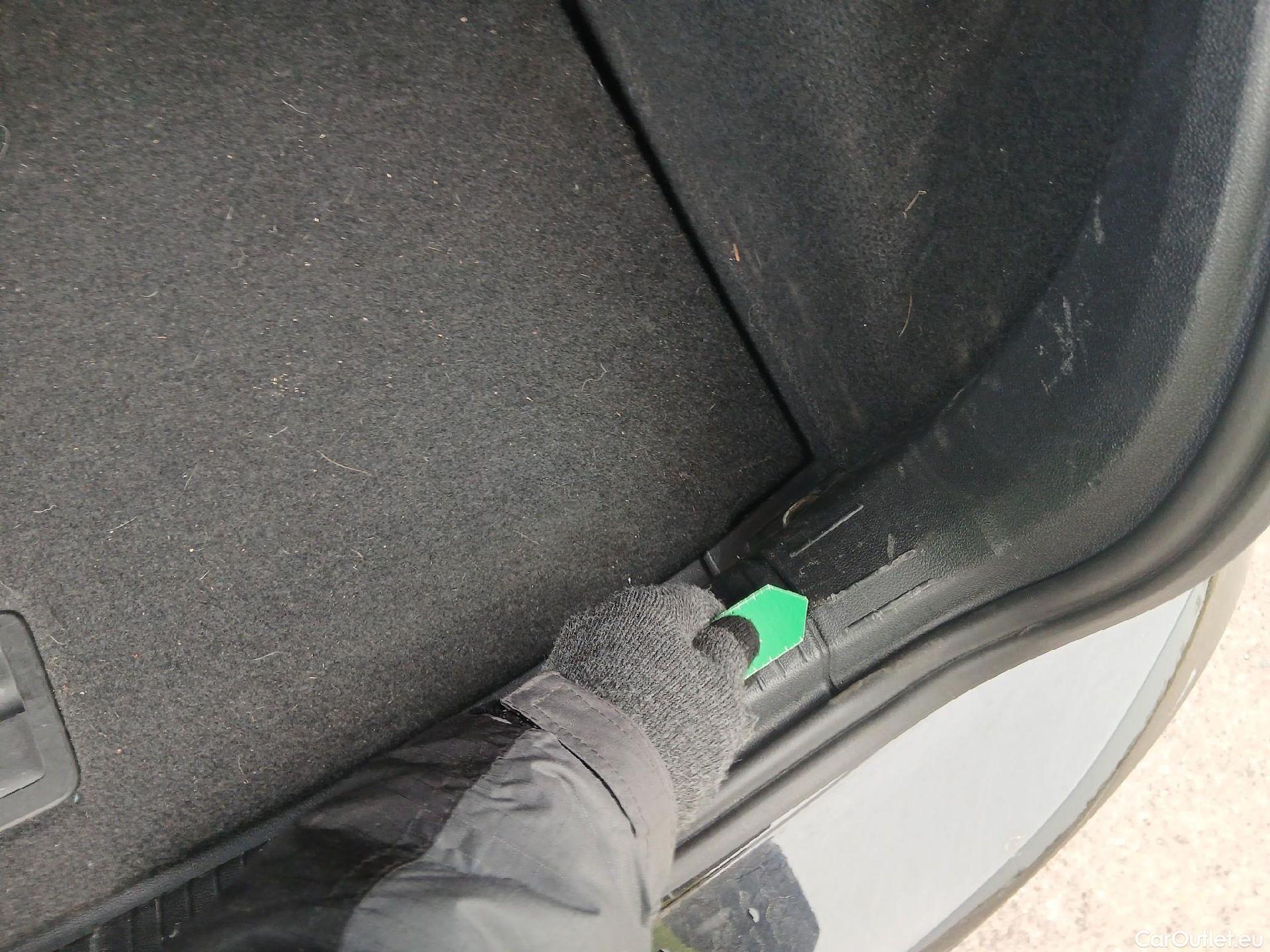  Volkswagen  Polo VOLKSWAGEN  / 2021 / 5P / berlina con portón Life 1.0 TSI 70kW (95CV) #28