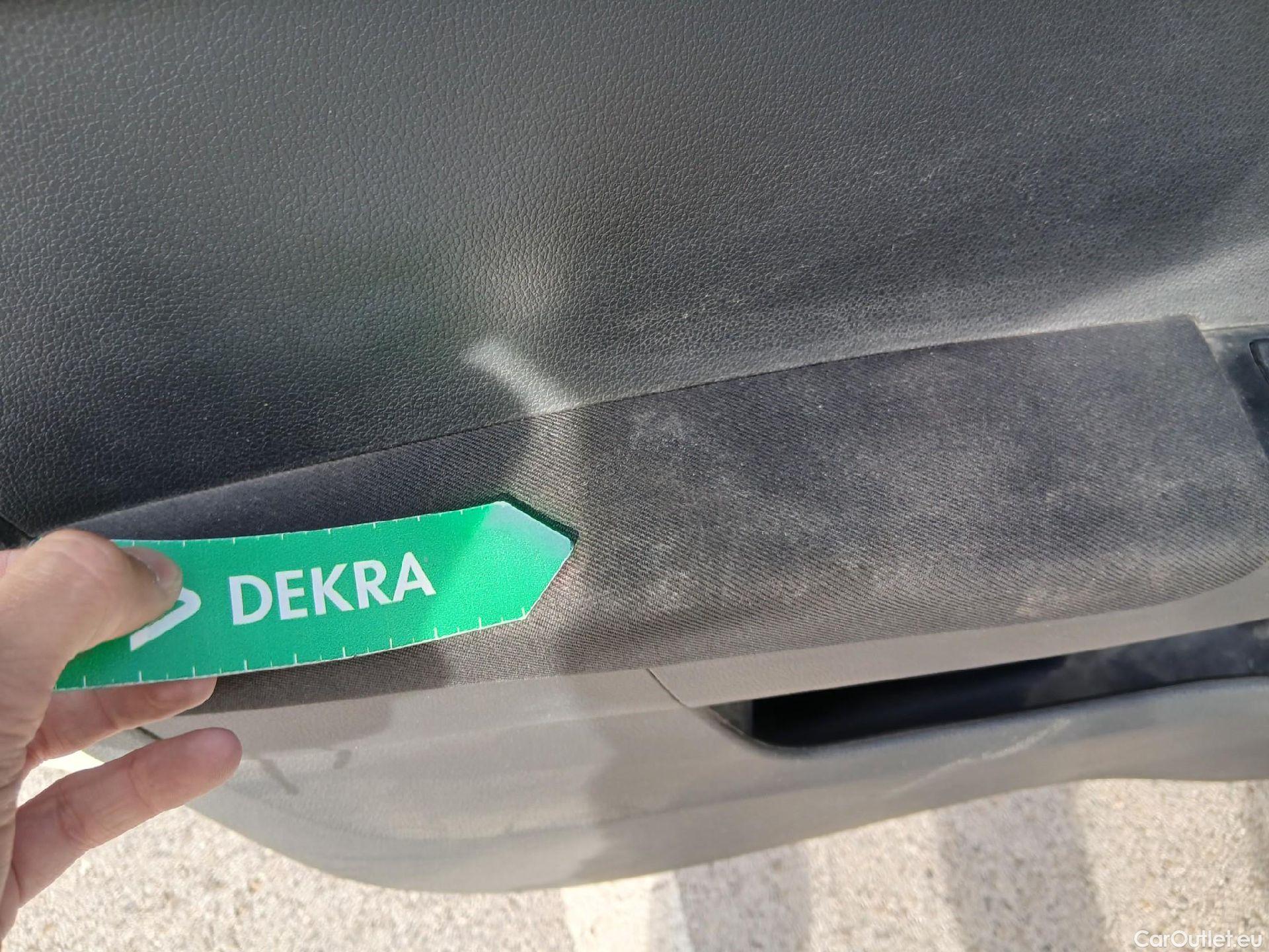  Skoda  Fabia SKODA  / 2018 / 5P / berlina con portón 1.0 TSI 81kW (110cv) Ambition Plus (CX) #6