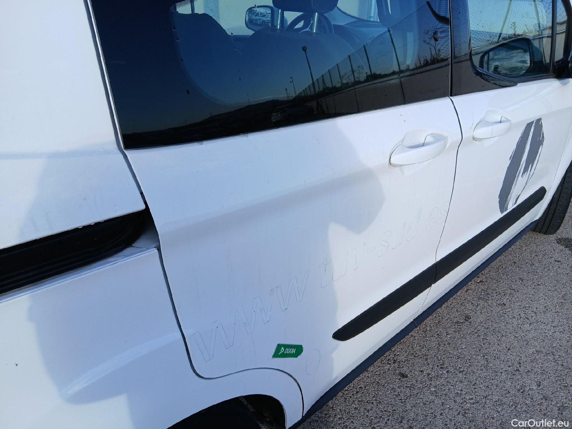  Ford  Transit Connect FORD Transit Courier / 2014 / 4P / combi Kombi 1.5 TDCi 56kW Trend #38