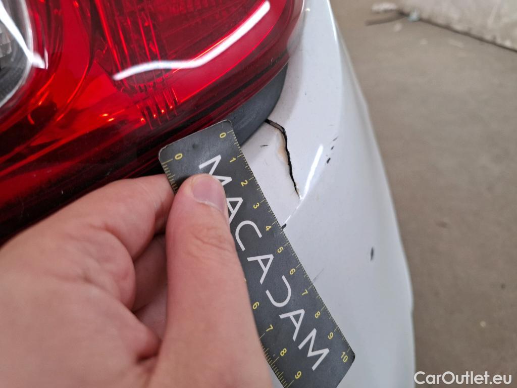  Renault  Clio  IV Air 1.2 75CV BVM5 E6 #9