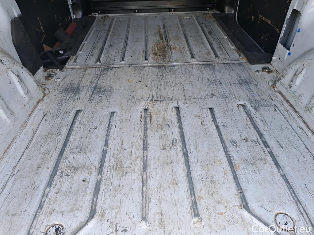  Peugeot  Expert PEUGEOT  / 2016 / 4P / furgón Furgón Premium 1.5 BlueHDi 100 Standard (AC) #16