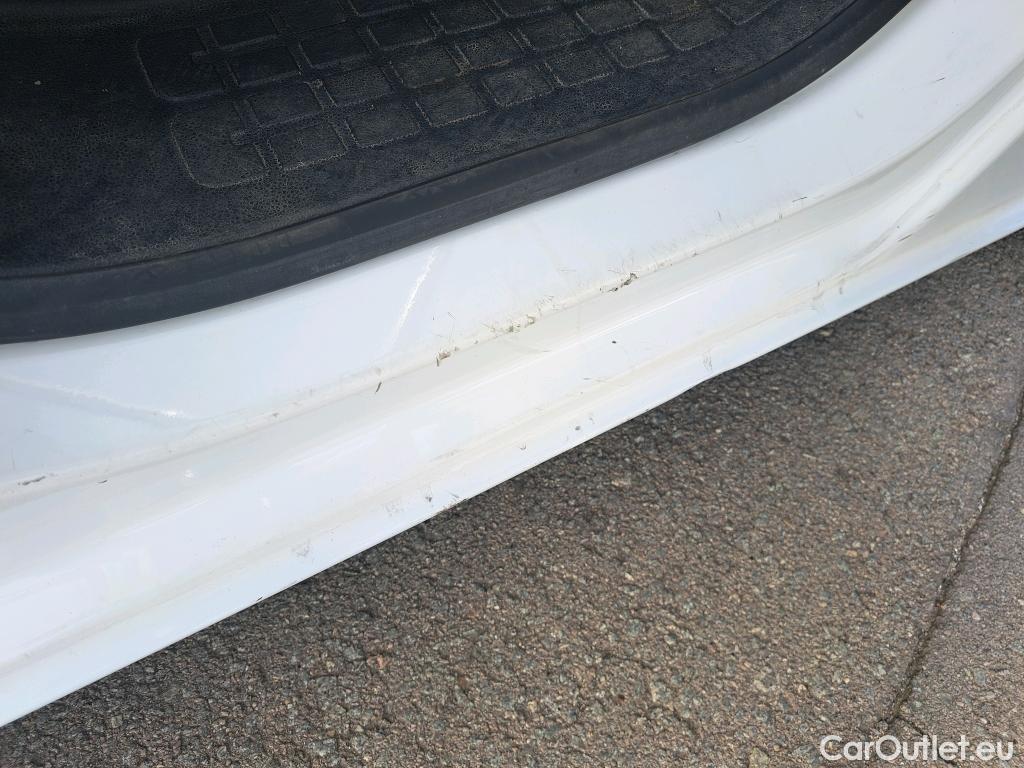  Peugeot  Expert PEUGEOT  / 2016 / 4P / furgón Furgón Premium 1.5 BlueHDi 100 Standard (AC) #32