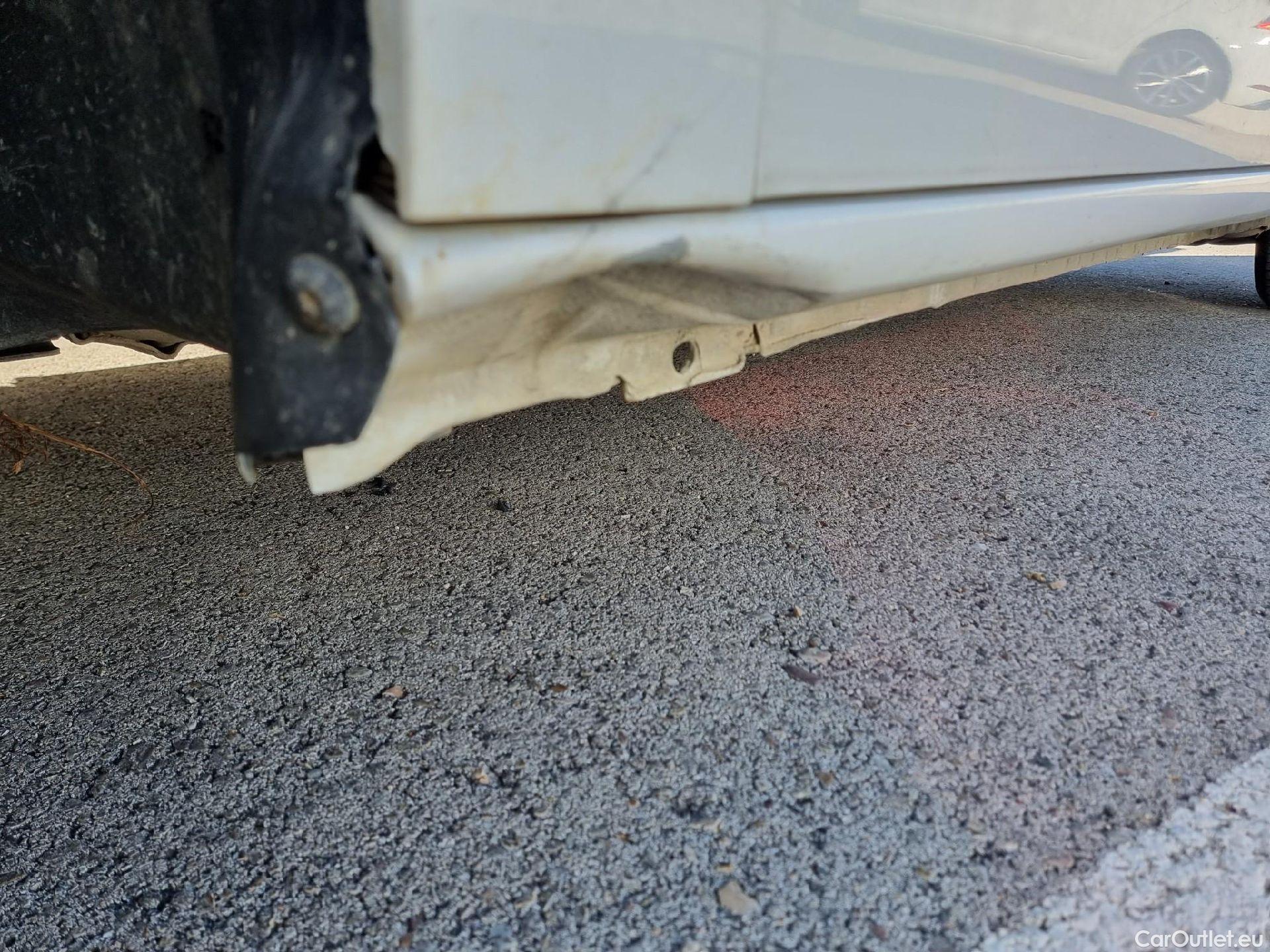  Peugeot  Partner PEUGEOT  / 2018 / 3P / furgón derivado de turismo Pro Standard 600kg BlueHDi 73kW (AC) #61