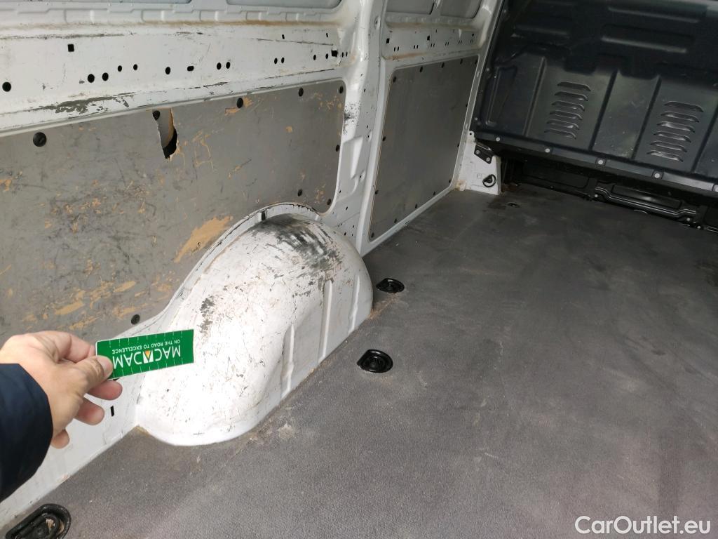  Mercedes  Vito MERCEDES-BENZ  / 2014 / 4P / furgón 114CDI 100kW furgón Pro larga #12