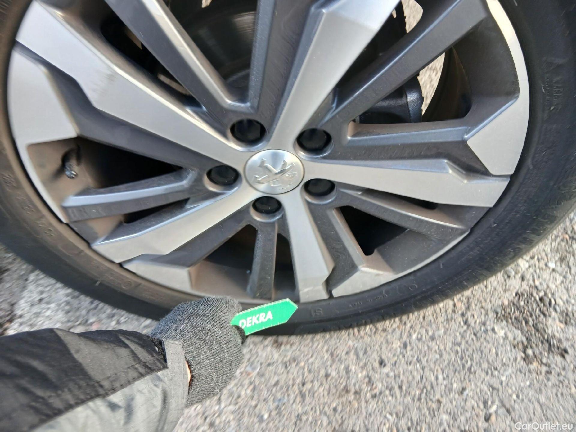  Peugeot  RIFTER PEUGEOT  / 2018 / 5P / monovolumen compacto GT Line Standard BlueHDi 96kW EAT8 #12