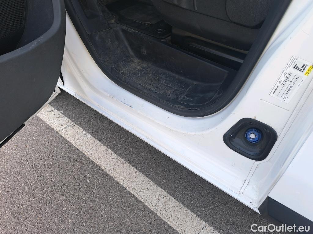  Peugeot  Expert PEUGEOT  / 2016 / 4P / furgón Furgón Premium 1.5 BlueHDi 100 Standard (AC) #35