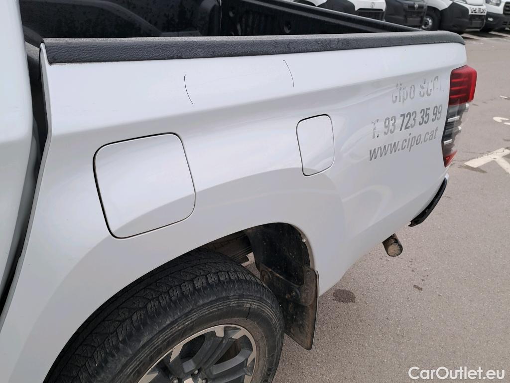  Mitsubishi  L200 MITSUBISHI  / 2019 / 4P / pickup doble cabina D/C 220 DI-D Motion Auto #15