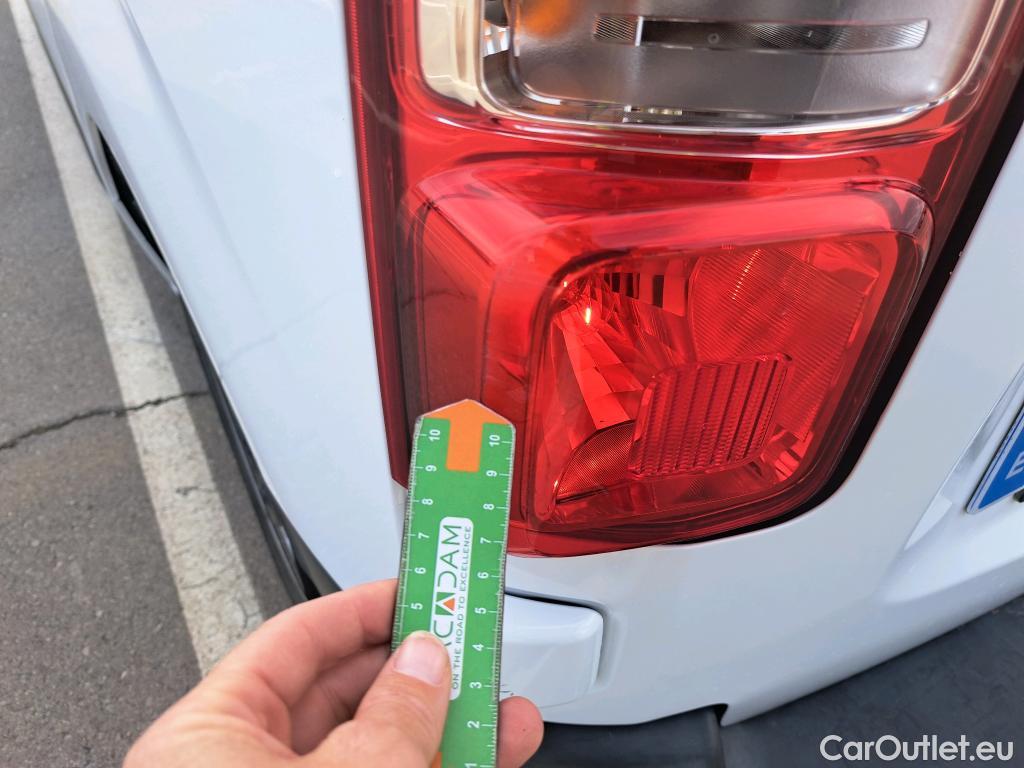  Peugeot  Expert PEUGEOT  / 2016 / 4P / furgón Furgón Premium 1.5 BlueHDi 100 Standard (AC) #57