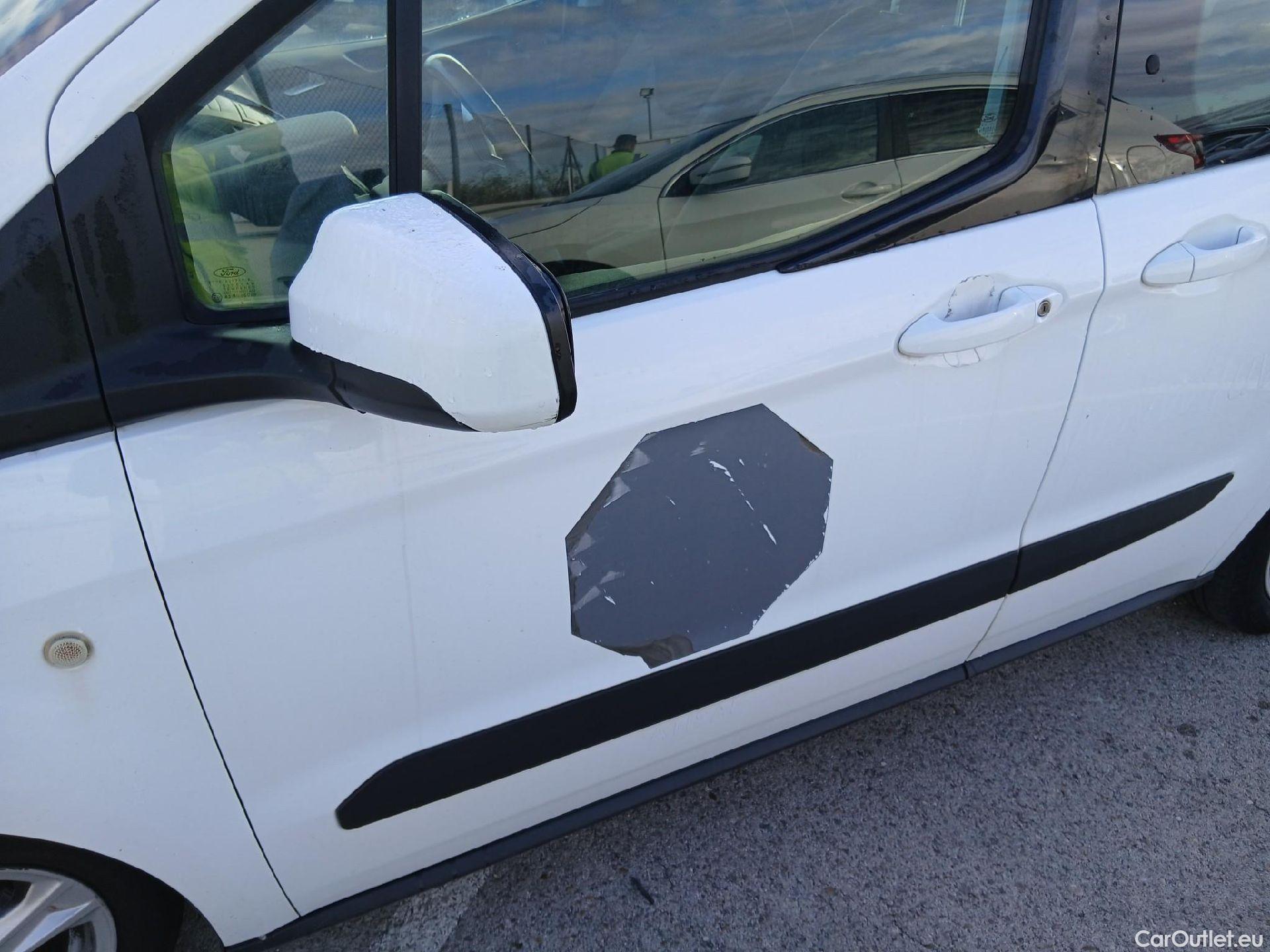  Ford  Transit Connect FORD Transit Courier / 2014 / 4P / combi Kombi 1.5 TDCi 56kW Trend #16