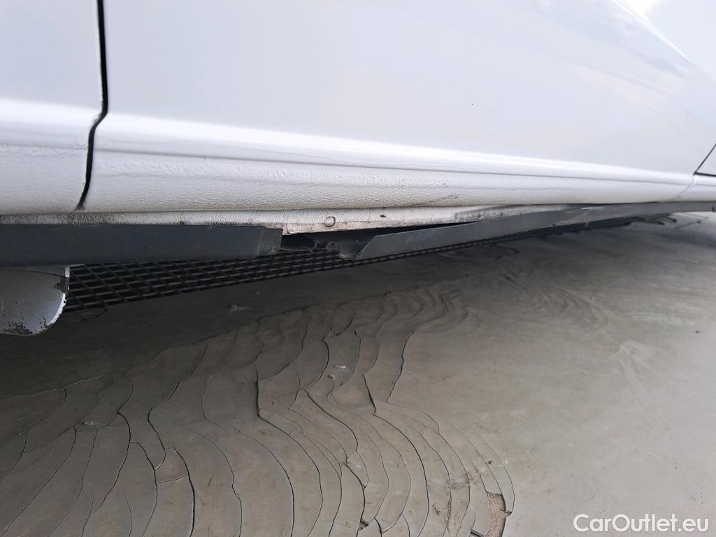  Mercedes  V-Klasse MERCEDES-BENZ Clase V / 2014 / 4P / monovolumen 220 d Clase V Extralargo #18