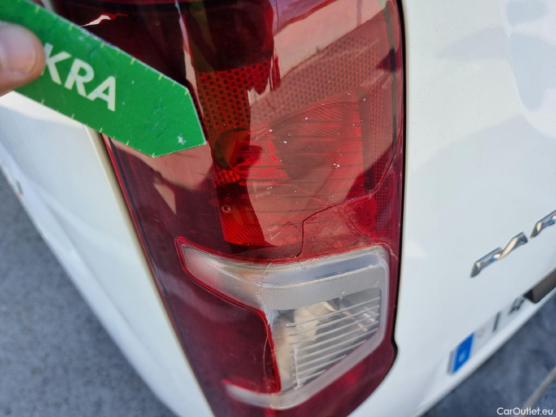  Peugeot  Partner PEUGEOT  / 2018 / 3P / furgón derivado de turismo Pro Standard 600kg BlueHDi 73kW (AC) #38