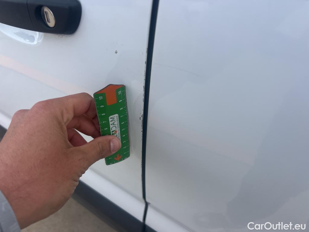  Peugeot  RIFTER PEUGEOT  / 2018 / 4P / monovolumen compacto Active Standard BlueHDi 73kW #6