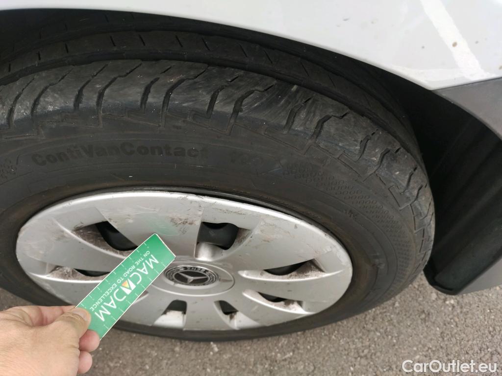  Mercedes  Vito MERCEDES-BENZ  / 2014 / 4P / furgón 114CDI 100kW furgón Pro larga #48