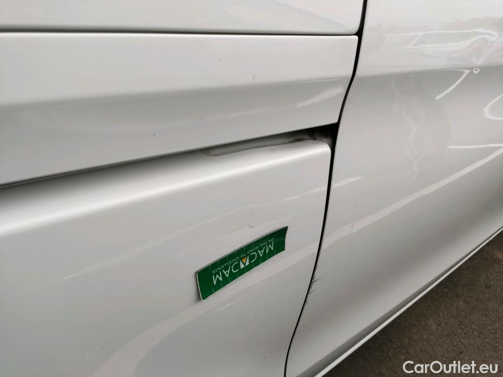  Mercedes  Vito MERCEDES-BENZ  / 2014 / 4P / furgón 114CDI 100kW furgón Pro larga #6