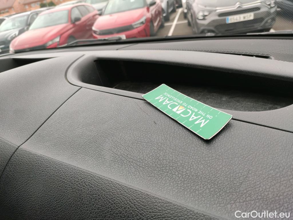  Mercedes  Vito MERCEDES-BENZ  / 2014 / 4P / furgón 114CDI 100kW furgón Pro larga #28