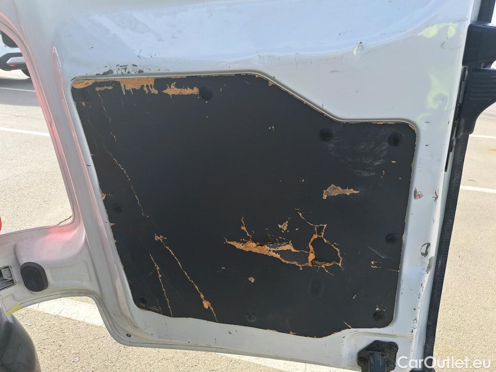  Peugeot  Expert PEUGEOT  / 2016 / 4P / furgón Furgón Premium 1.5 BlueHDi 100 Standard (AC) #44