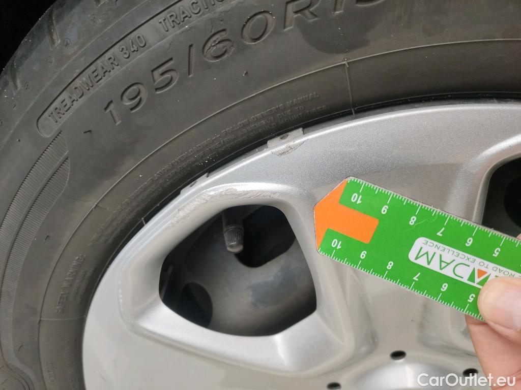  Ford  Transit  Courier Trend 1.5 TDCi 100CV MT6 E6d #23