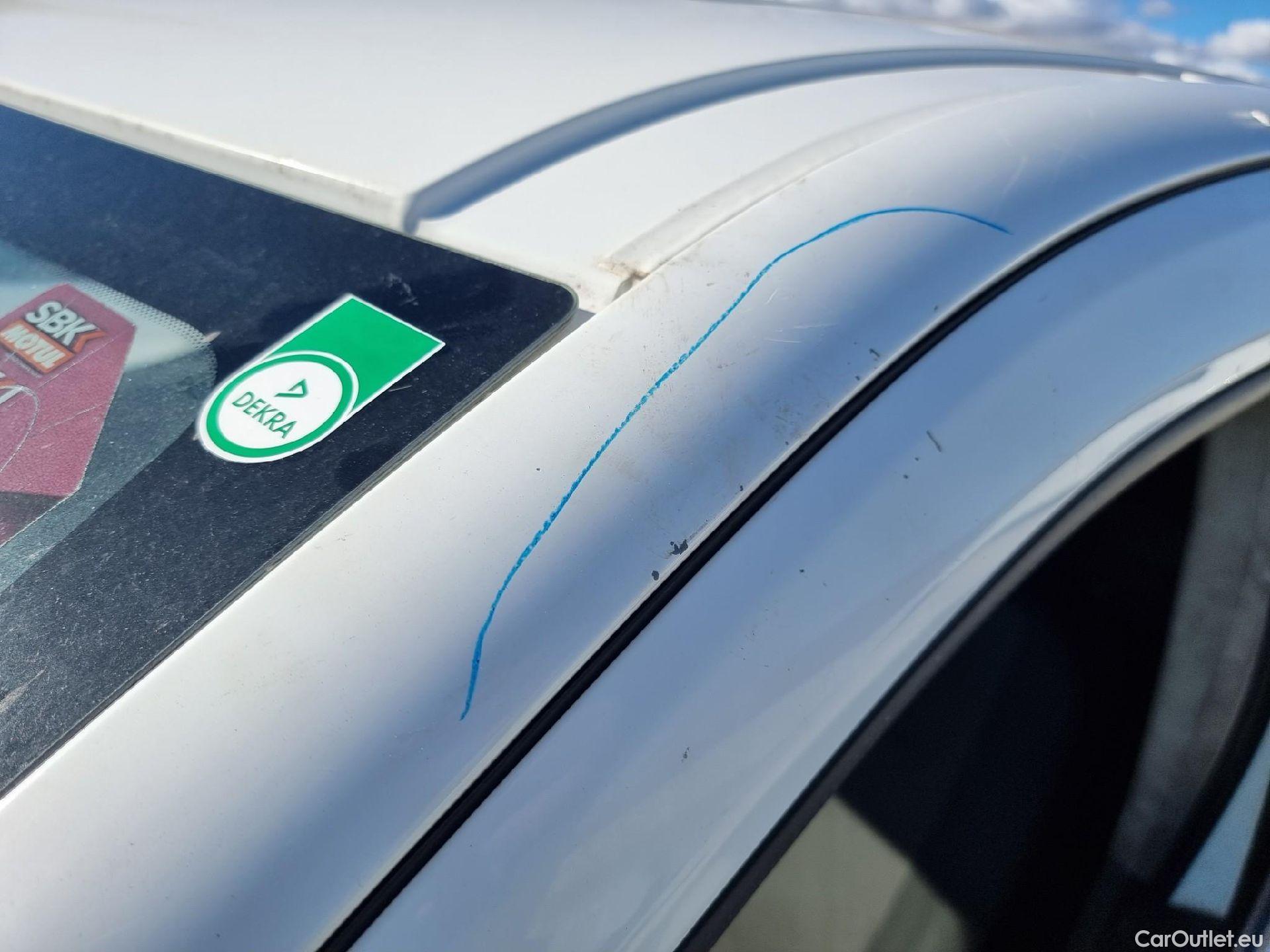  Peugeot  Partner PEUGEOT  / 2018 / 3P / furgón derivado de turismo Pro Standard 600kg BlueHDi 73kW (AC) #28